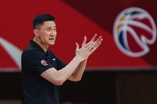 微博爆料杜锋经纪人视频,揭秘篮球巨星背后的故事与争议 第1张 微博爆料杜锋经纪人视频,揭秘篮球巨星背后的故事与争议 第1张